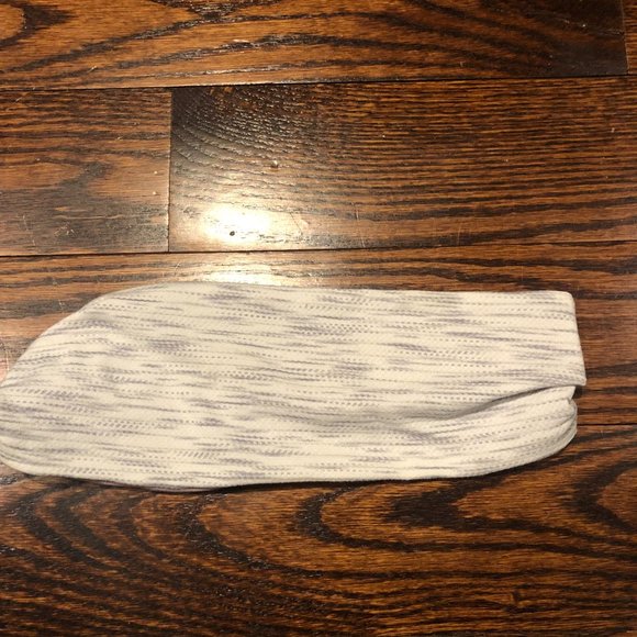 Lululemon Fringe Fighter Headband - Picture 2 of 5